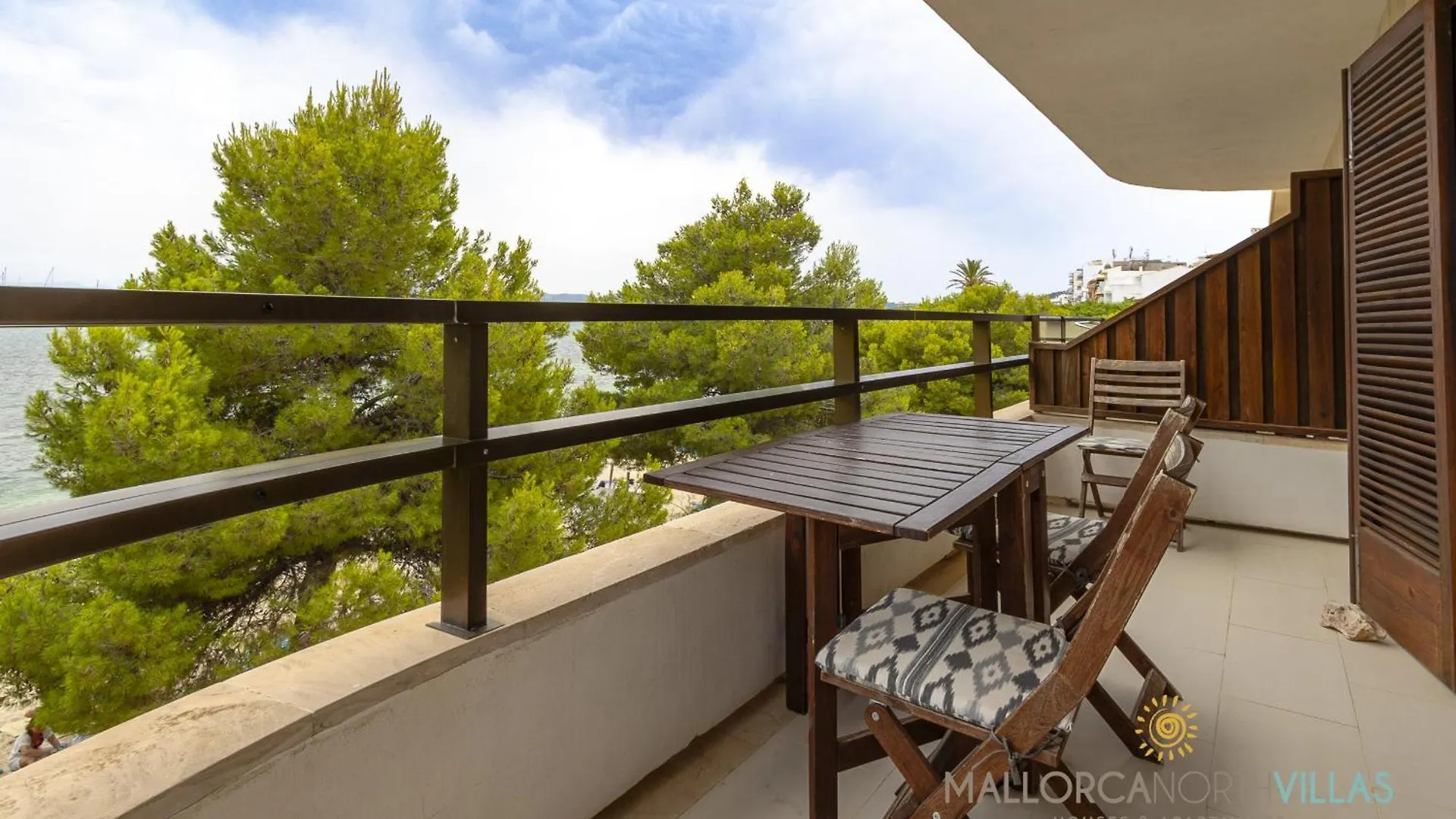 Apartamento Voramar II First Line Pine Walk Port de Pollença Espagne