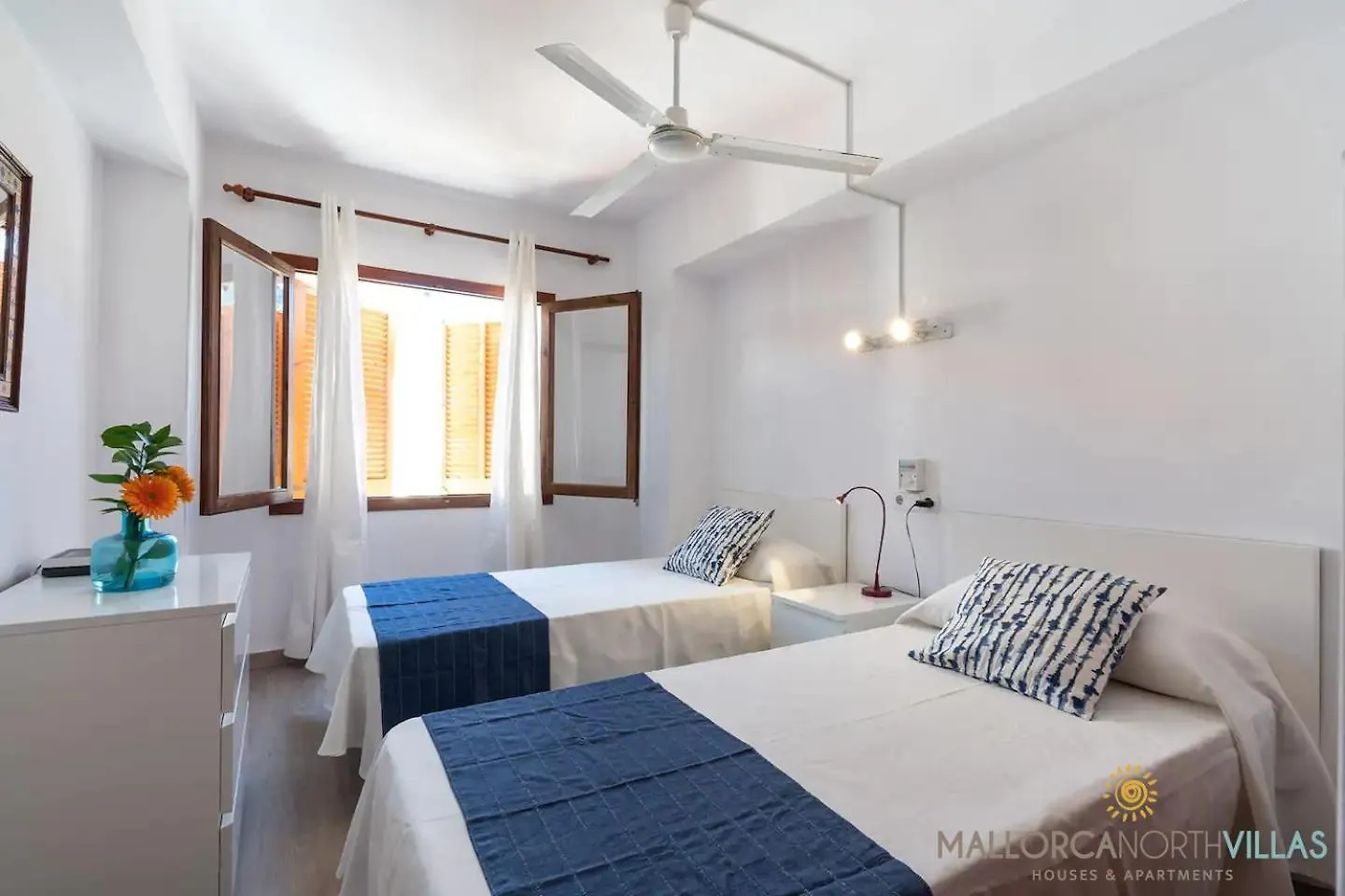 Apartamento Voramar II First Line Pine Walk Port de Pollença Appartement